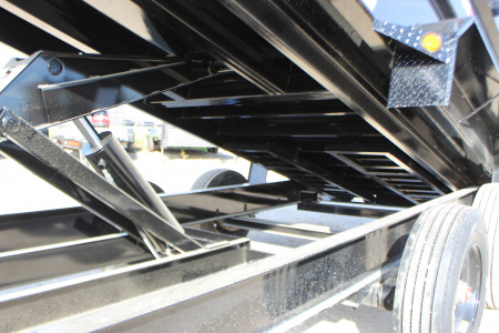 New 2026 PJ TRAILERS DE 16' BP Dump Trailer