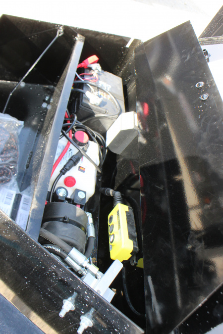 New 2026 PJ TRAILERS DE 16' BP Dump Trailer