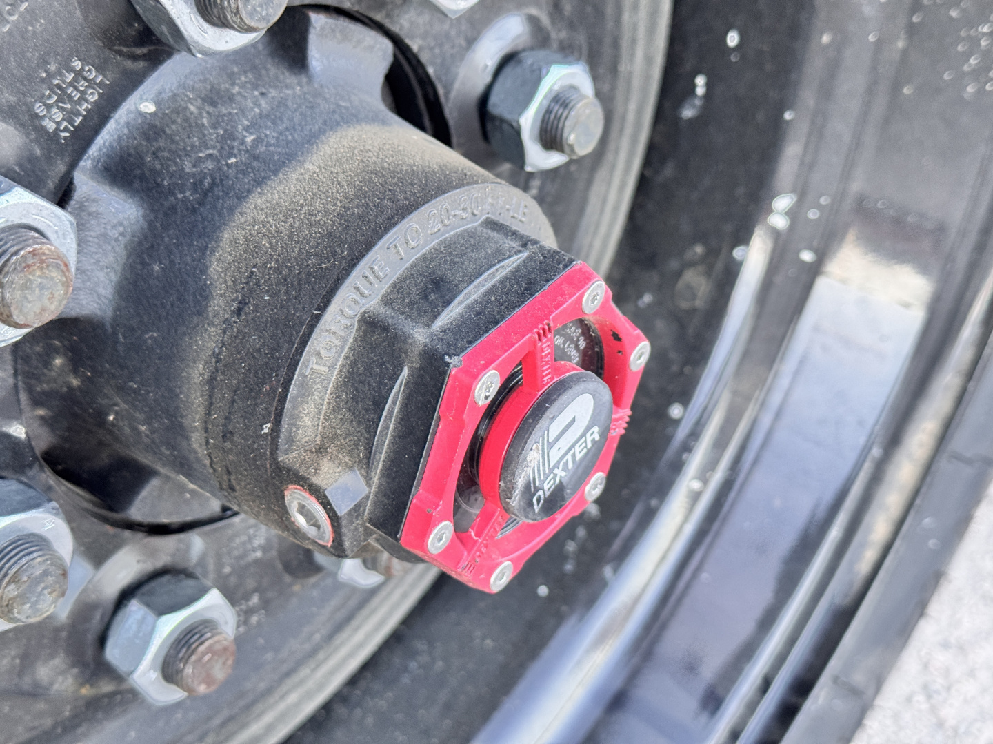 New 2026 Diamond T 8.5-22 Deckover Equipment Hauler 16K GVWR