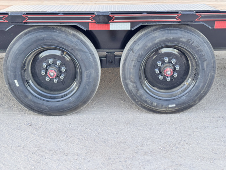 New 2026 Diamond T 8.5-22 Deckover Equipment Hauler 16K GVWR