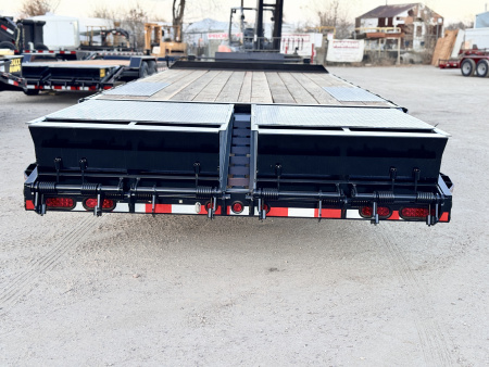 New 2026 Diamond T 8.5-22 Deckover Equipment Hauler 16K GVWR