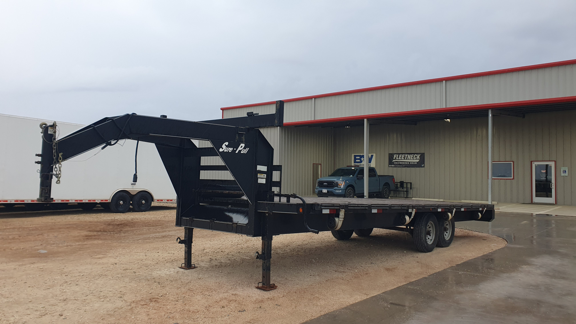 Used 2012 Sure Pull Trailers 102"x25' GN Deckover