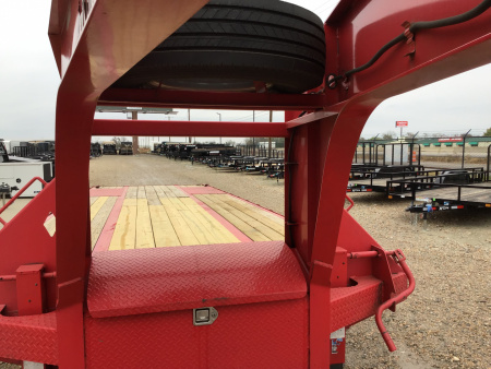 Used 2020 Diamond C 102"x32' GN Flatbed w/ Max Ramps- FMAX210