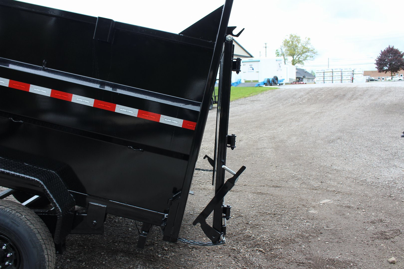 New 2026 Sure-Trac 7' x 14' Hydraulic Dump Trailer - 4' Steel Sides - Telescopic Ram - 14000# GVW