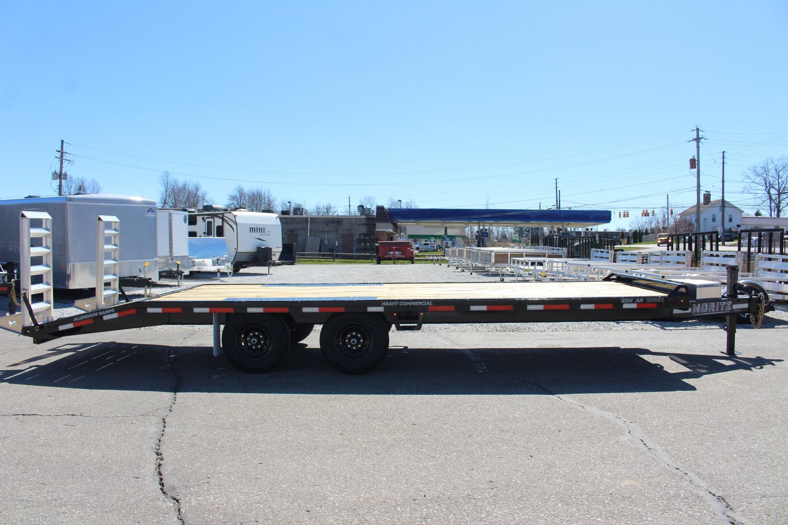 New 2025 Moritz 8' 6" x 20' + 4' Deckover Flatbed w/ Beavertail - Aluminum Ramps - 14,000# GVW