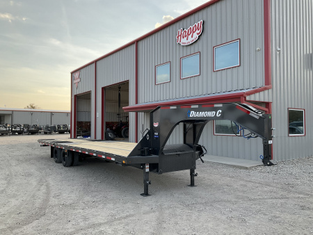 New 2026 Diamond C 102 x32' Engineered Beam FMAX210 w/ Hyd. Dovetail