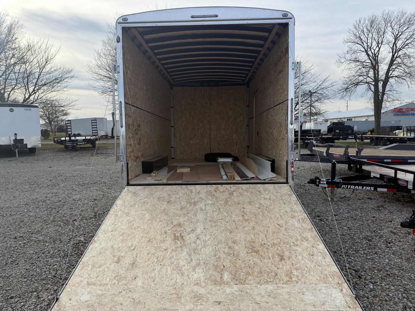 New 2026 Cargo Mate Enclosed EHW8516TA5-24 102x16 TA RAMP DOOR (GVW:14000) WHITE