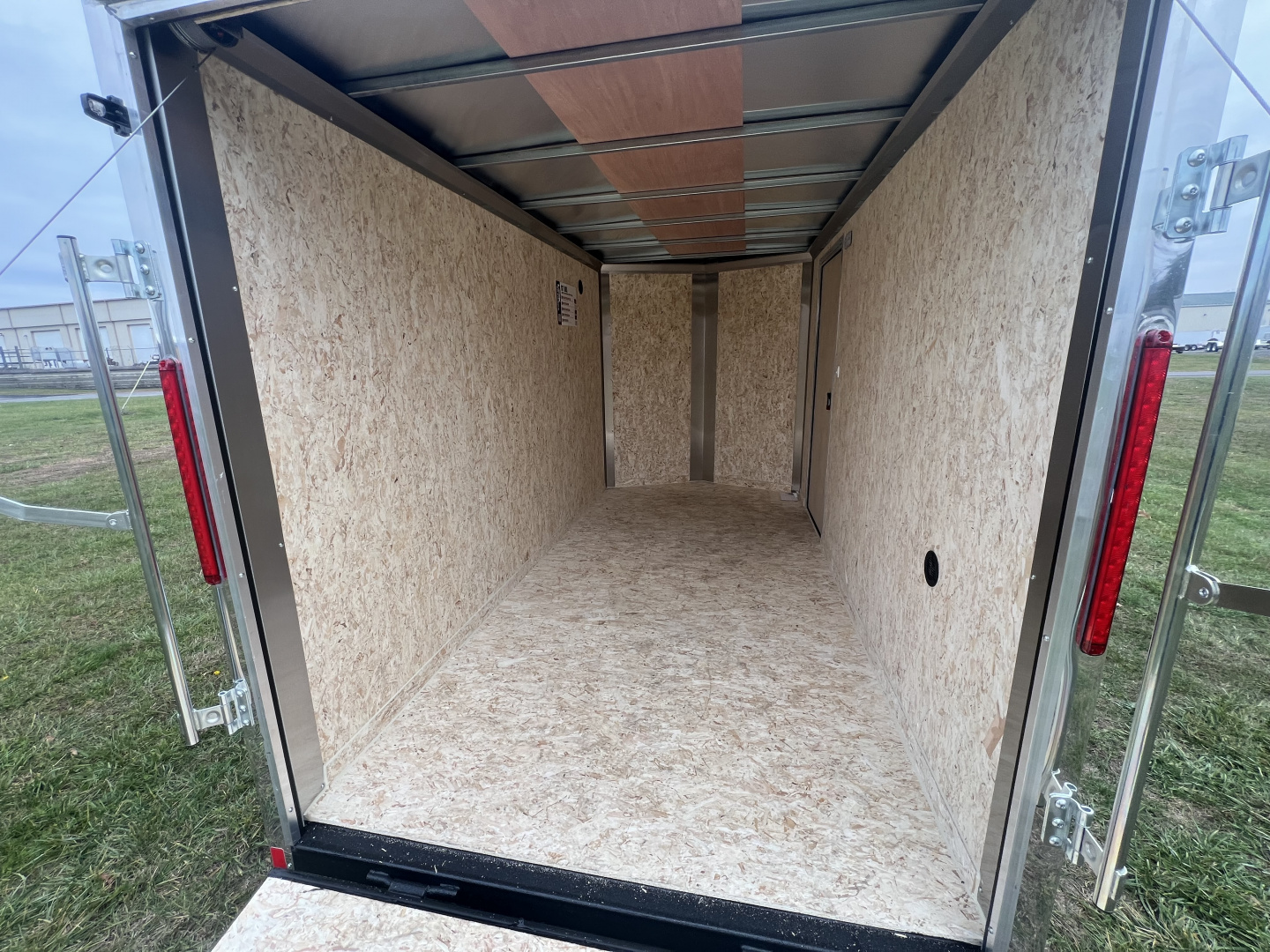 New 2026 Look Trailers 6X12 3K ST-DLX RAMP DOOR Cargo / Enclosed Trailer