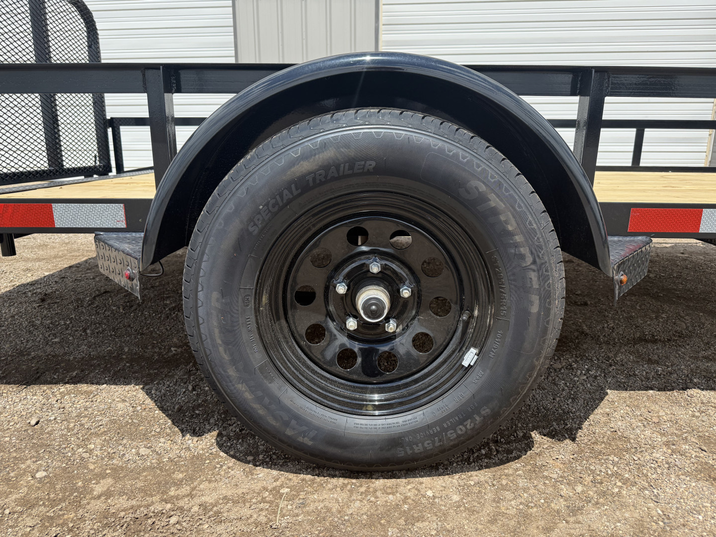 New 2025 X-On 77"x12' Single Axle Utility Trailer - U2