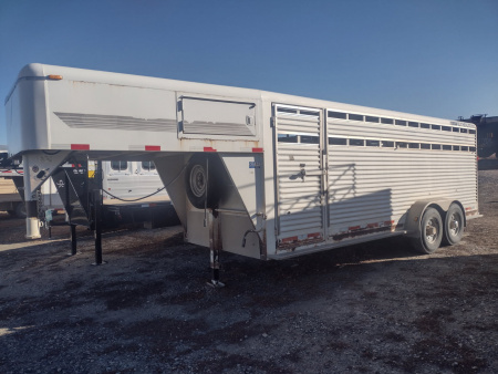Used 2006 Featherlite Trailers 20' Stock Trailer