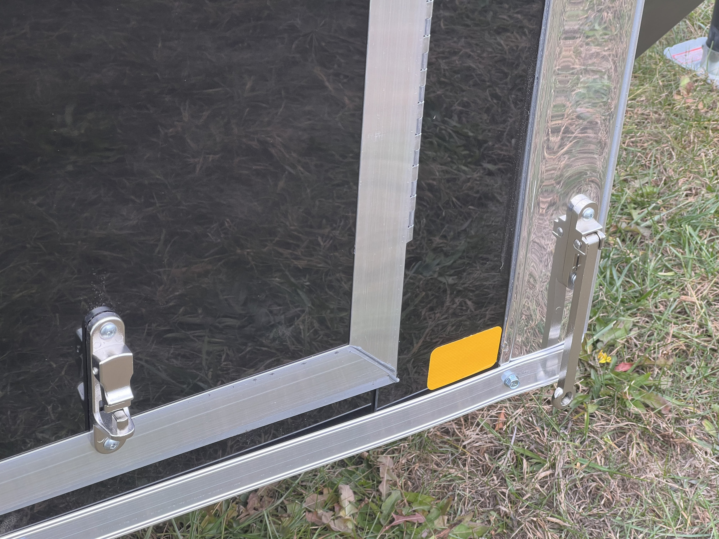 New 2026 Look Trailers 5X8 3K Ramp Door w/Side Door Cargo / Enclosed Trailer