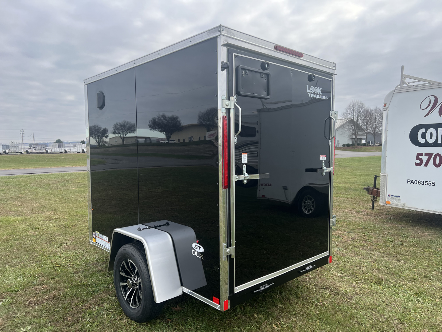 New 2026 Look Trailers 5X8 3K Ramp Door w/Side Door Cargo / Enclosed Trailer