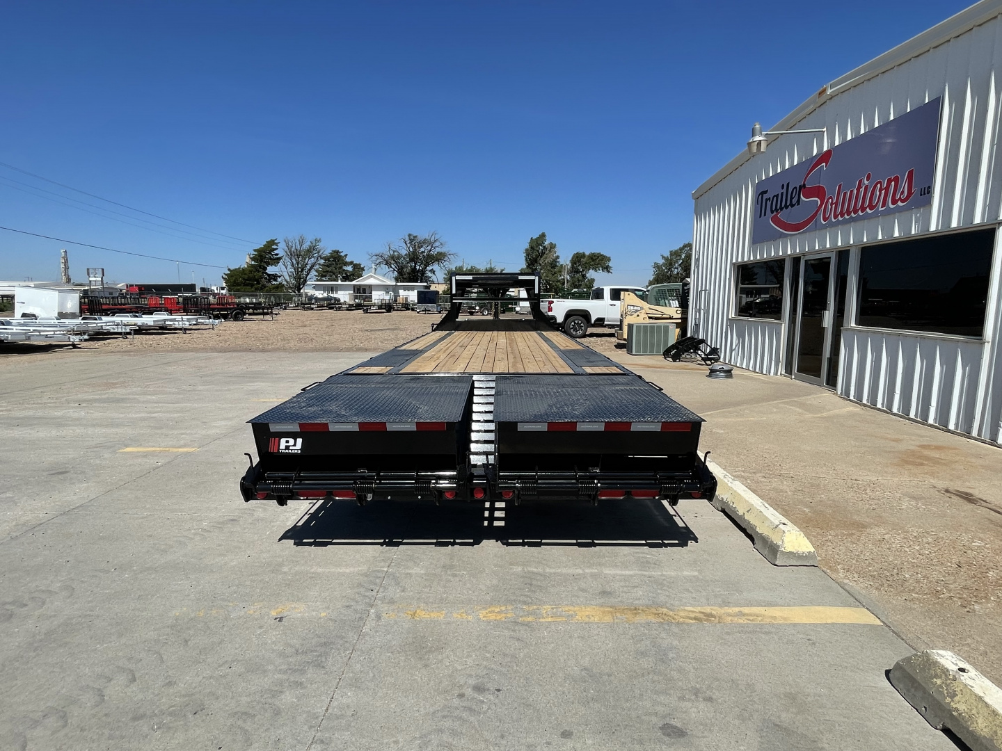New 2026 PJ Trailers 25' x 102" 7000LB Axles Flatbed Trailer