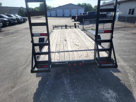 New 2026 PJ Trailers CC202