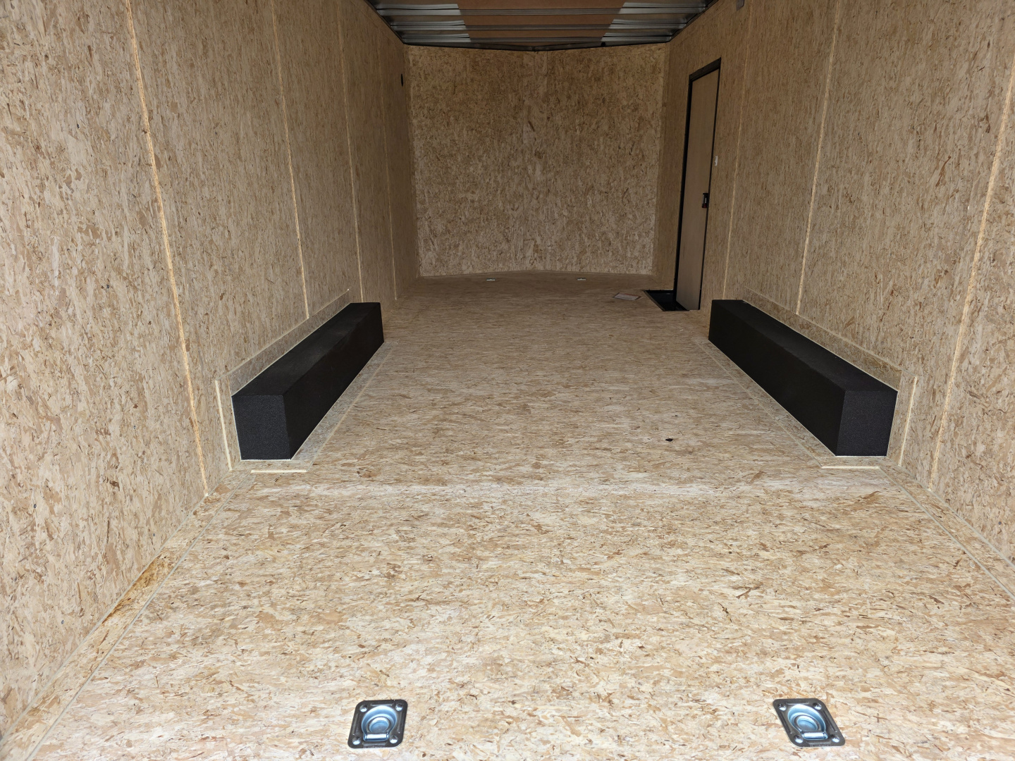 New 2026 Formula Trailers 8.5X20 10K GVWR 080 SCREWLESS EXTERIOR BLACKOUT 7' INSIDE ALUMINUM WHEELS UTV SXS CAR Cargo / Enclosed Trailer