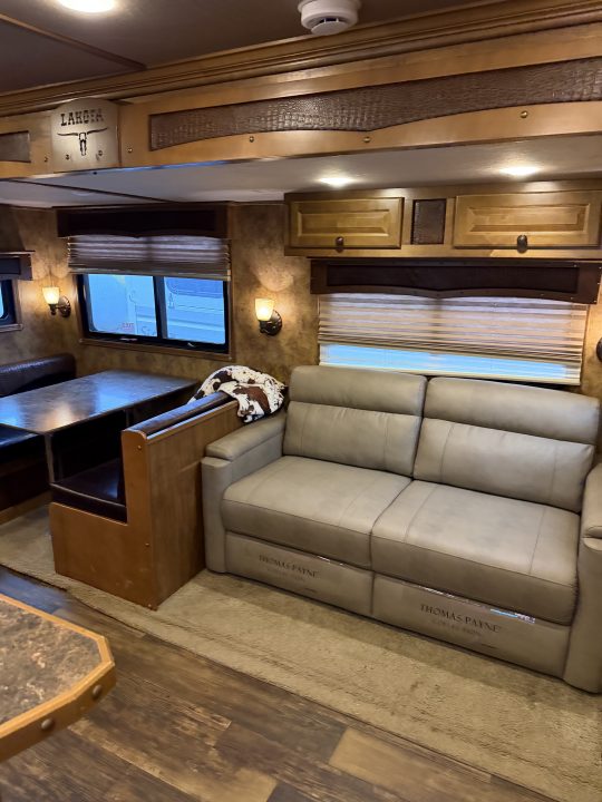 Used 2014 Lakota 4H 16LQ Horse Trailer