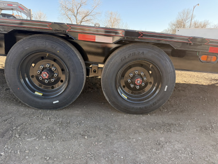 New 2026 Diamond T 8.5-24 Deckover Equipment Hauler 16K GVWR