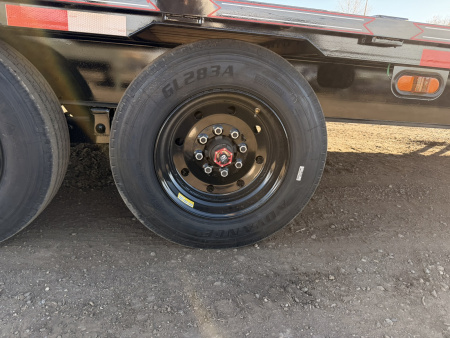 New 2026 Diamond T 8.5-24 Deckover Equipment Hauler 16K GVWR