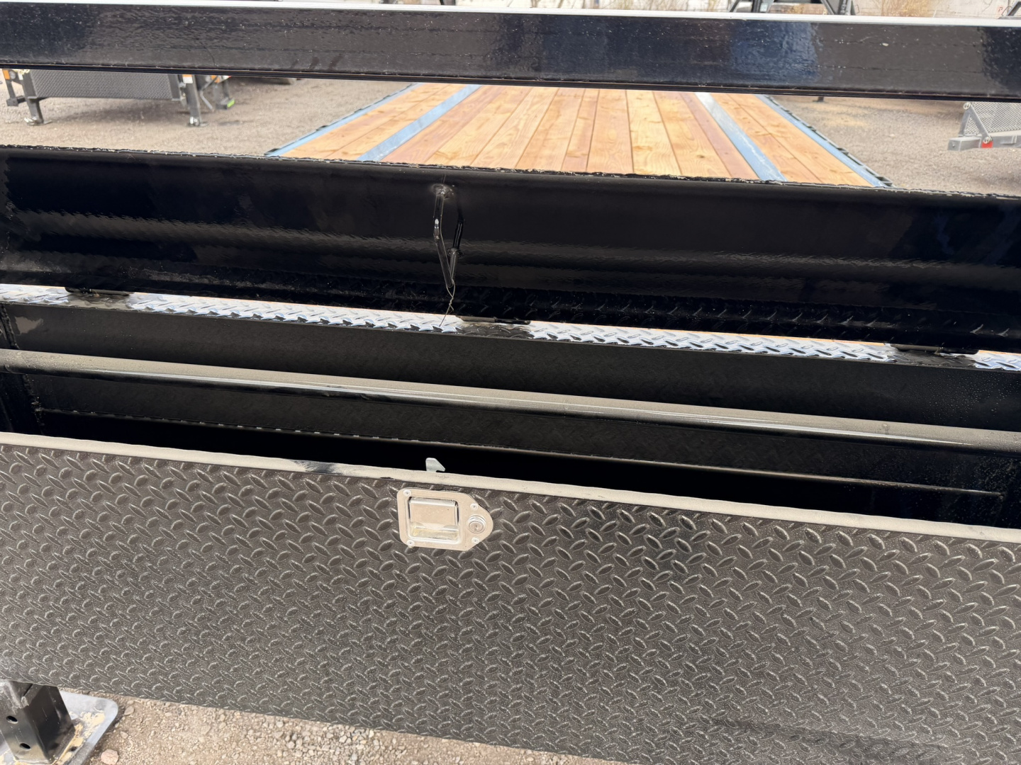 New 2026 Load Trail 8.5-30 Single Wheel Gooseneck Equipment Hauler 15.9K GVWR