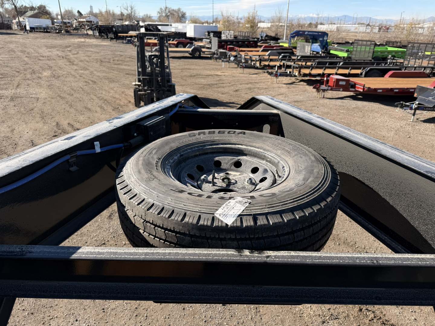 New 2026 Load Trail 8.5-28 Single Wheel Gooseneck Deckover Equipment Hauler 15.9K GVWR