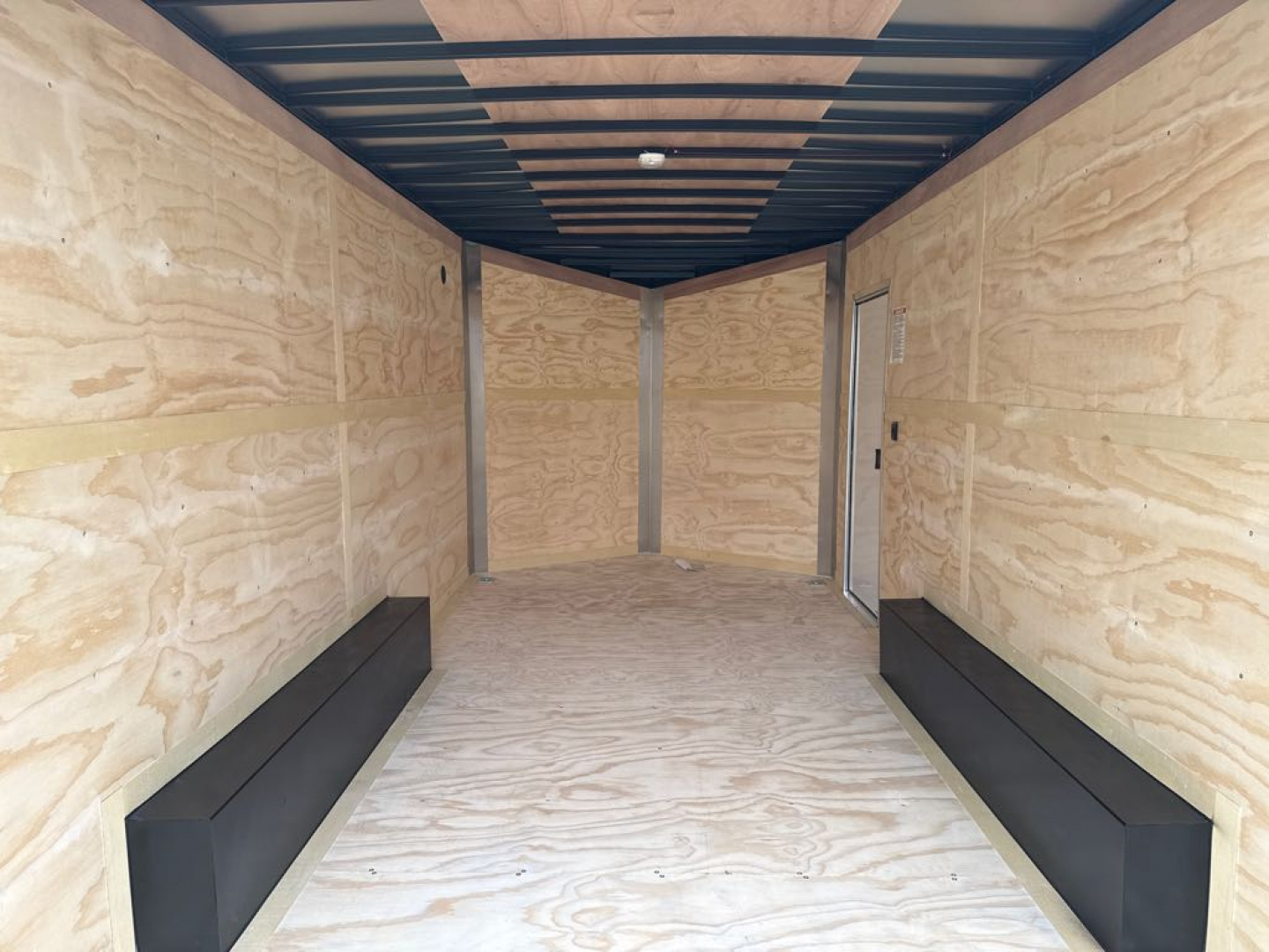 New 2026 United Trailers UJ-8.516TA35 Cargo / Enclosed Trailer