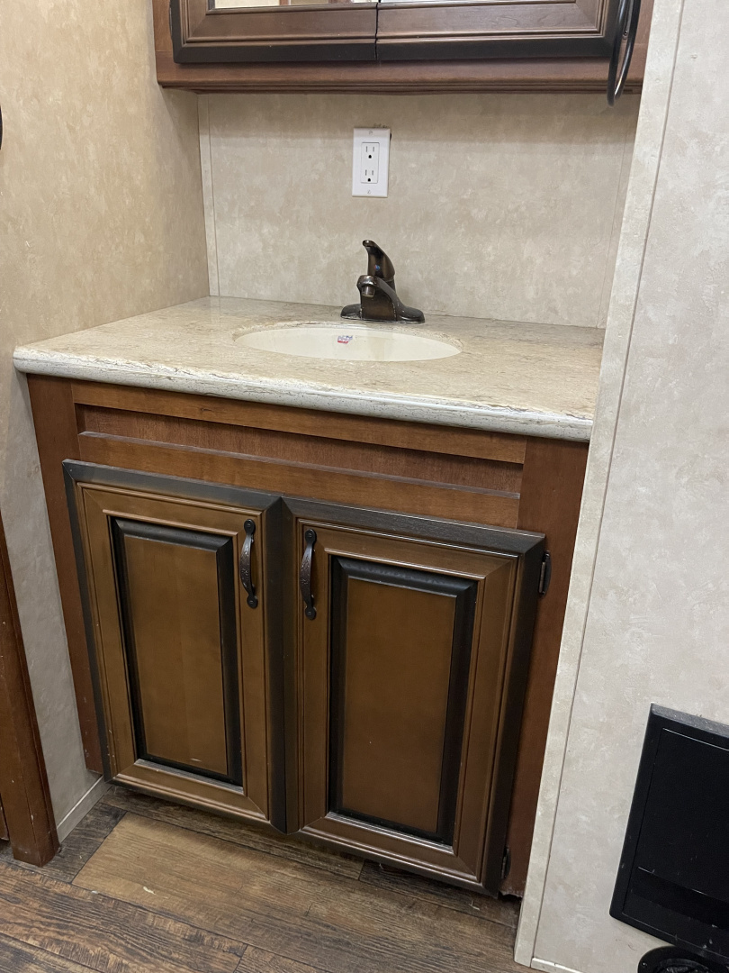 Used 2019 Bison Trailers 8318 W/ SLIDE Horse Trailer