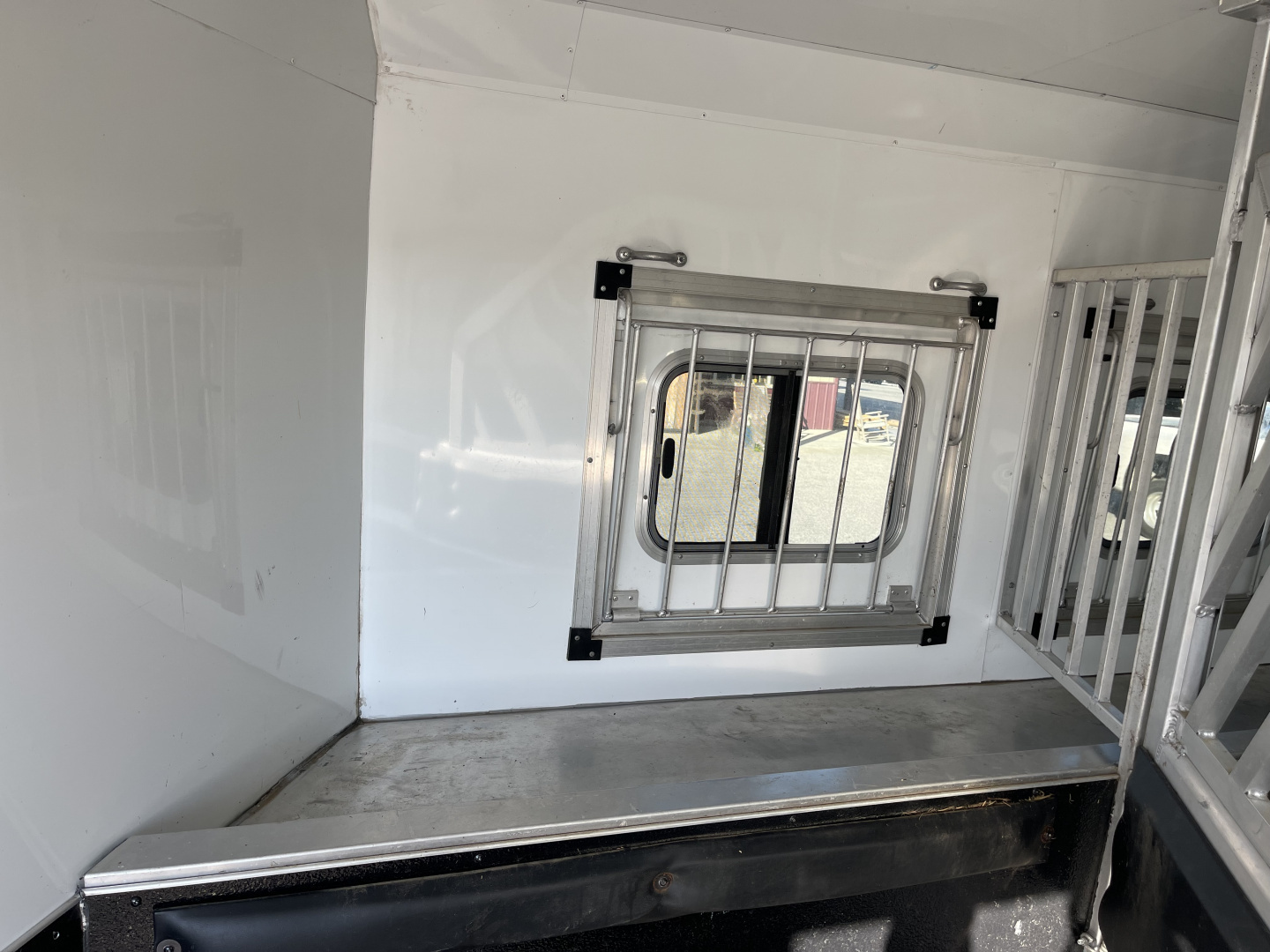 Used 2019 Bison Trailers 8318 W/ SLIDE Horse Trailer