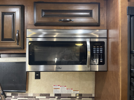 Used 2019 Bison Trailers 8318 W/ SLIDE Horse Trailer