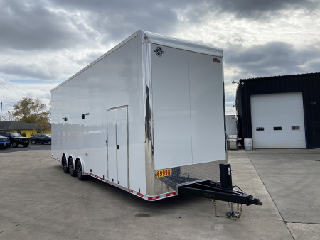 New 2026 United Stacker Trailer 32'