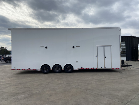 New 2026 United Stacker Trailer 32'