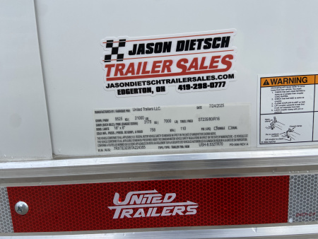 New 2026 United Stacker Trailer 32'