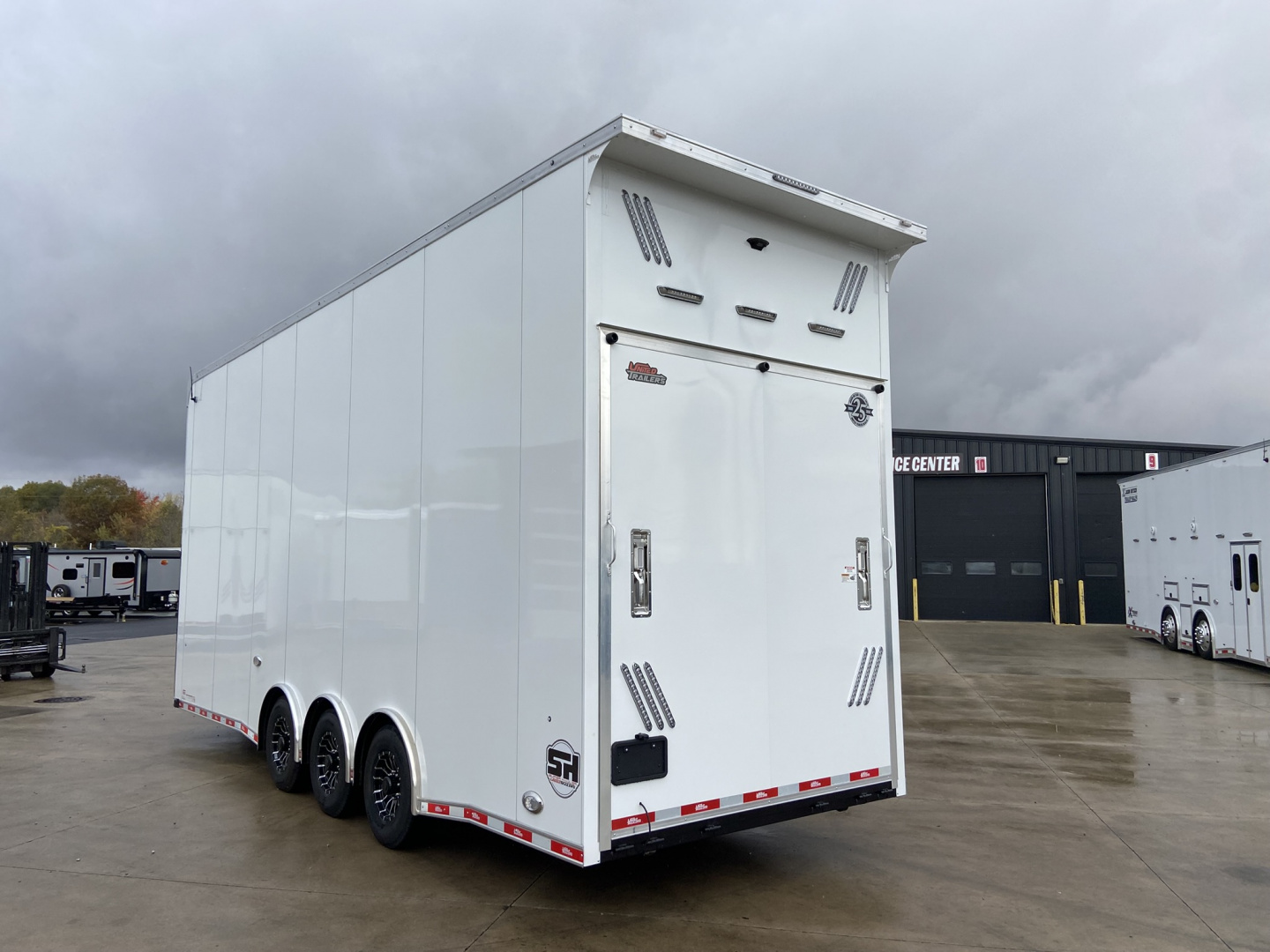 New 2026 United Stacker Trailer 26'