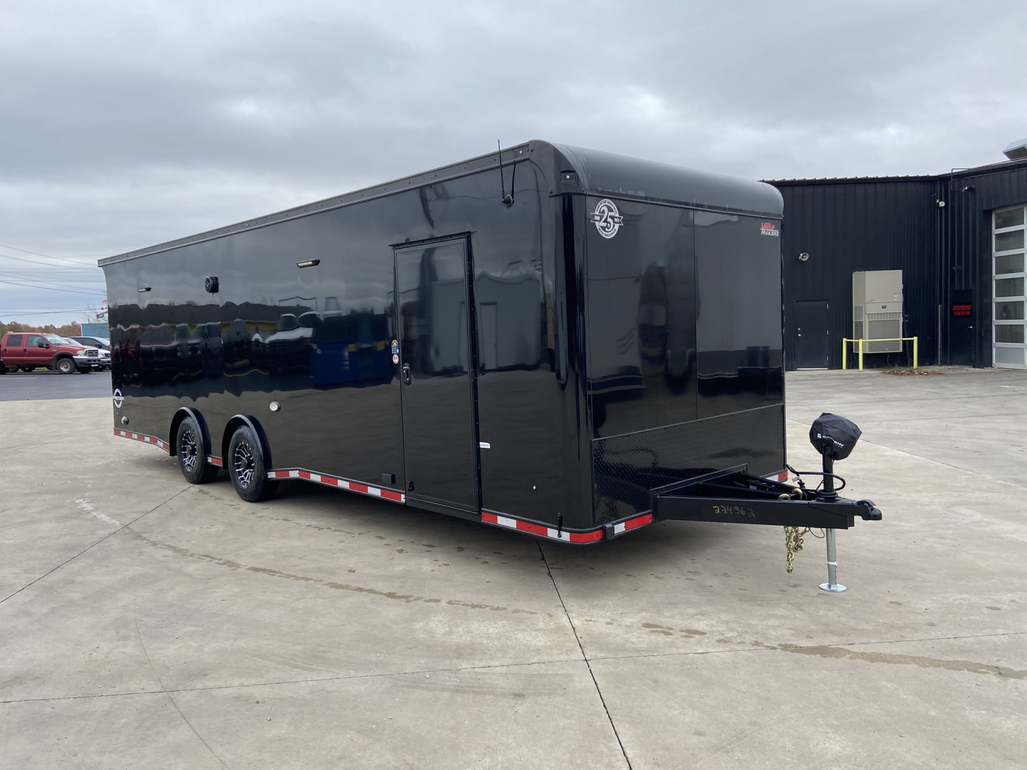 New 2026 United Racing Trailer Premium 28'