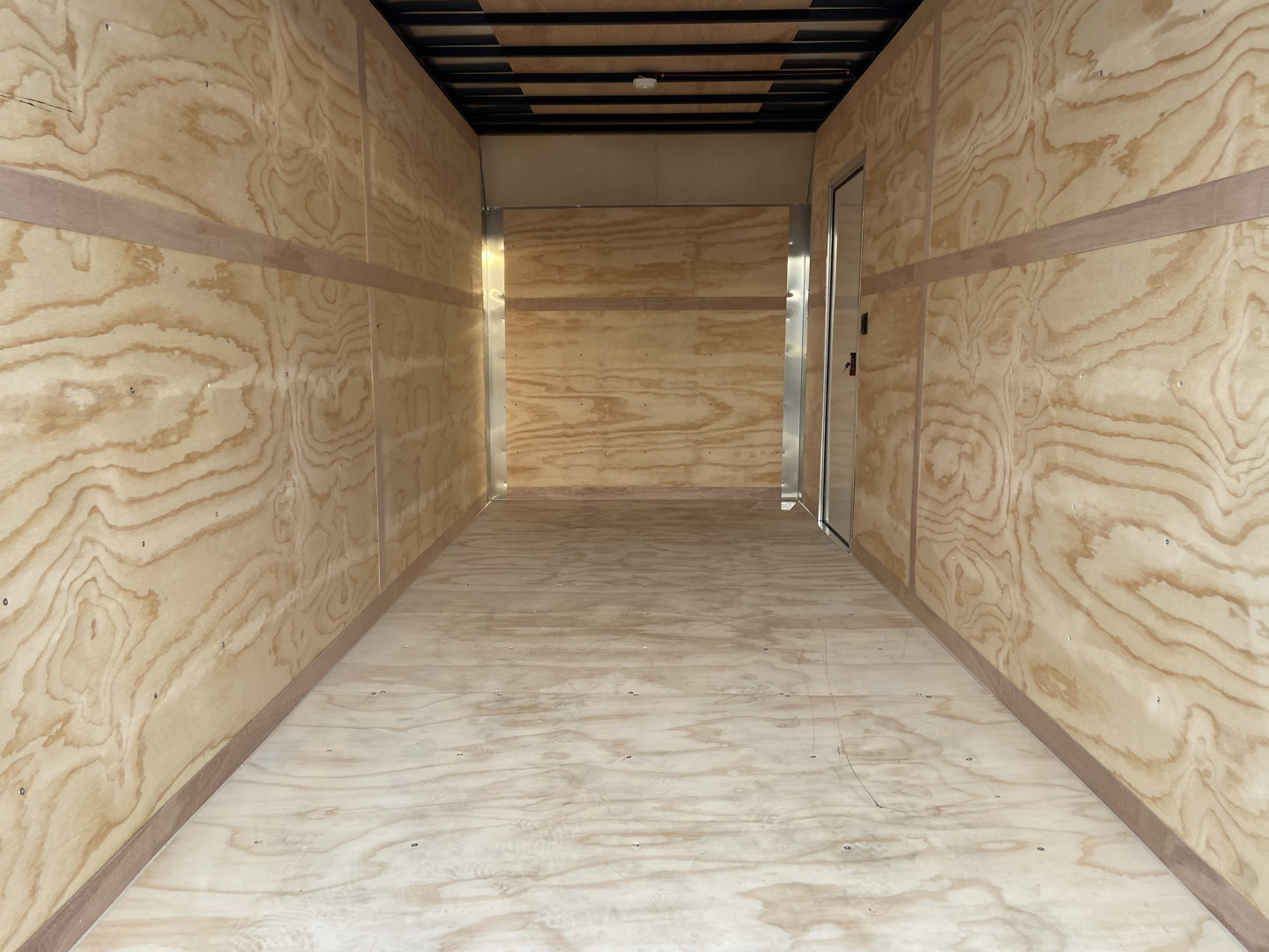 New 2026 United Cargo / Enclosed Trailer 7X16