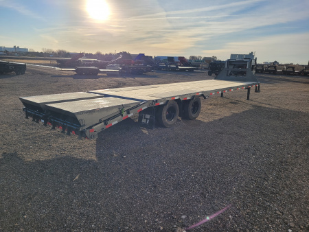 New 2026 Load Trail 102"x32' Low-pro Deckover Trailer
