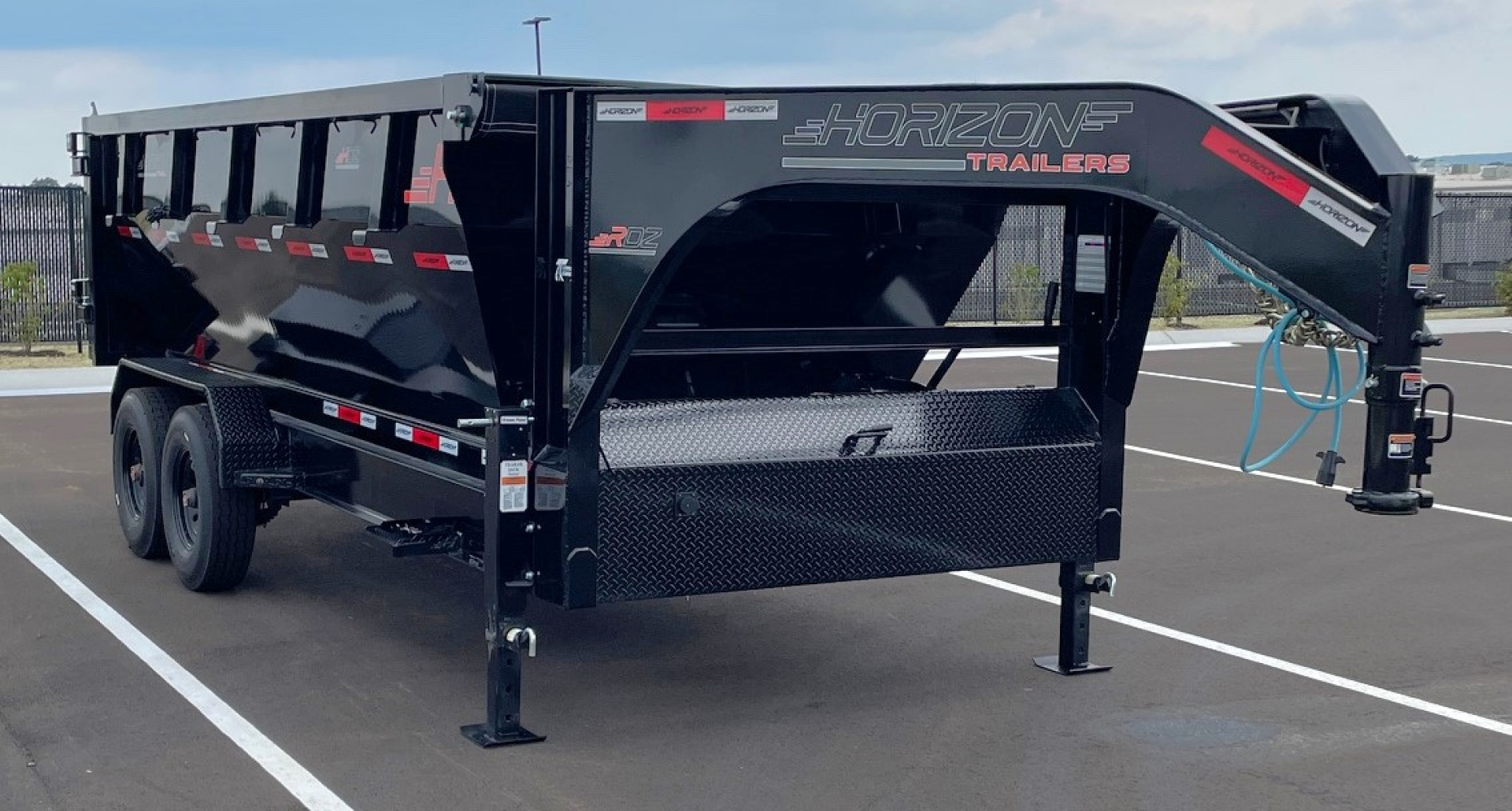 New Horizon 16' Gooseneck Roll Off Bin Dump Trailer 17,920LB w/ 3 Dumpster Bins