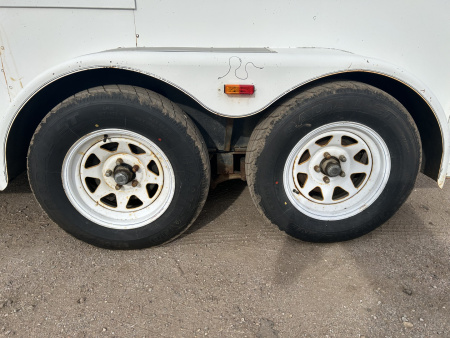 Used 1990 Logan Coach 2 Horse Trailer