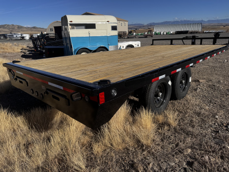New 2026 Load Trail 16' Deckover Trailer