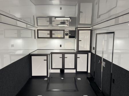 New 2026 United Racing Trailer 28'