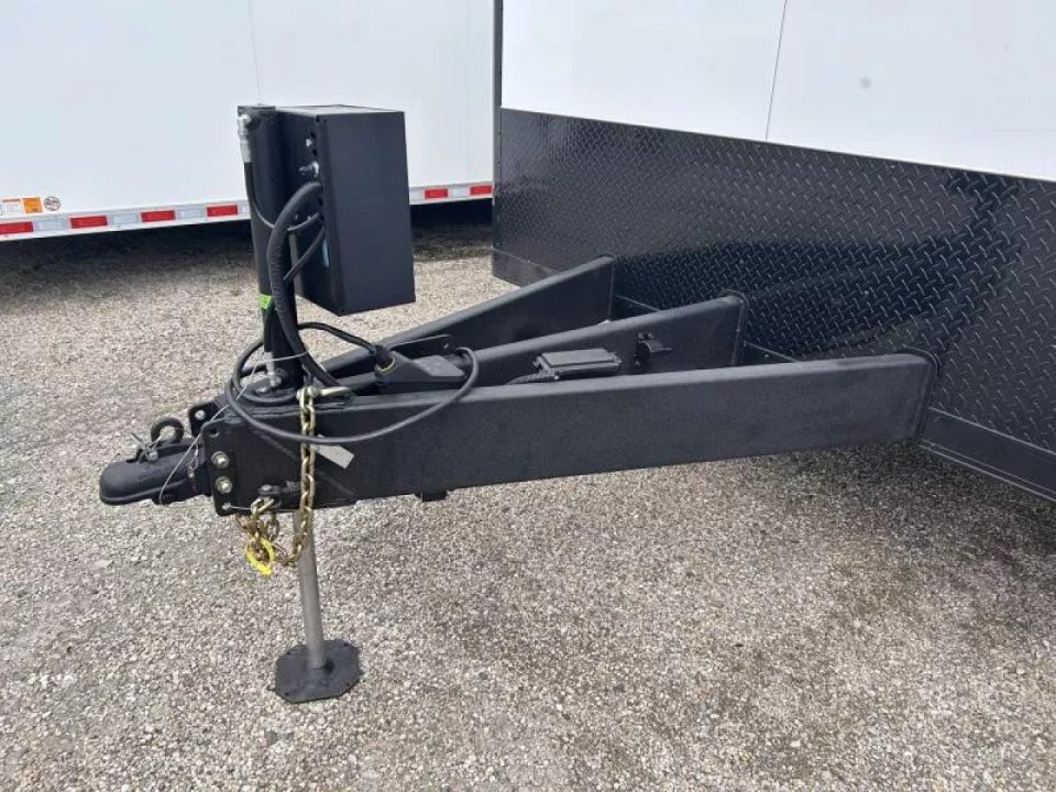 New 2026 Haulmark 28 FT EDGE RACE TRAILER TURBO II PACKAGE BLACK OUT TRIM
