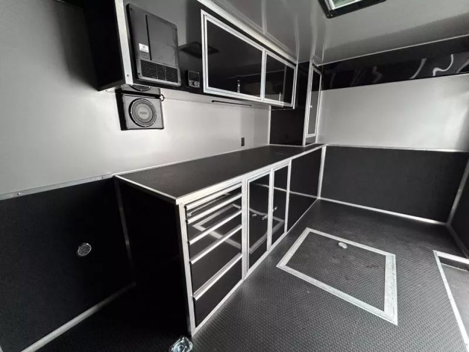 New 2026 Haulmark 28 FT EDGE RACE TRAILER TURBO II PACKAGE BLACK OUT TRIM
