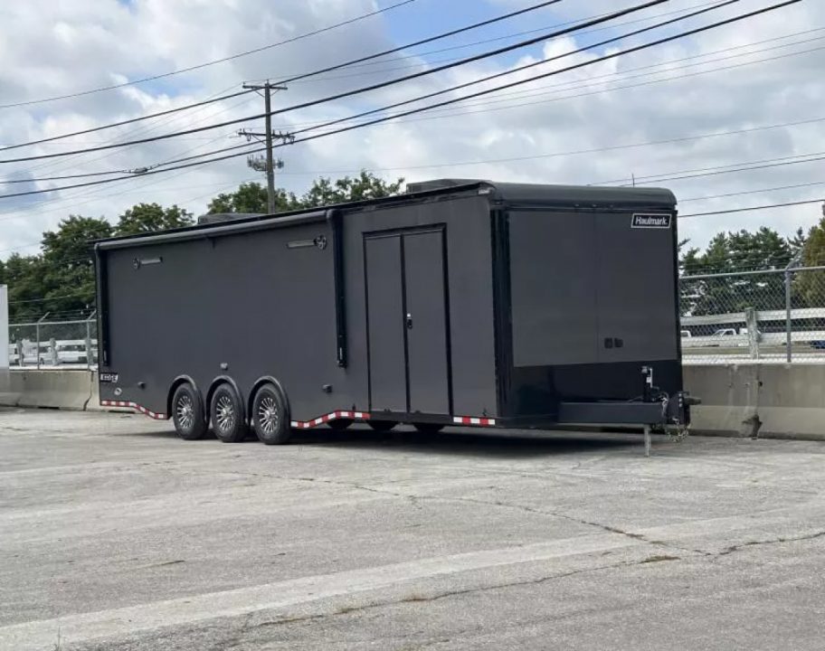 New 2026 Haulmark 32 FT EDGE RACE TRAILER TURBO PACKAGE BLACK OUT TRIM AC UNIT