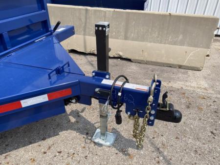 New 2025 Air Tow 6 FT 3 IN BY 12 FT LOWERING TRAILER
