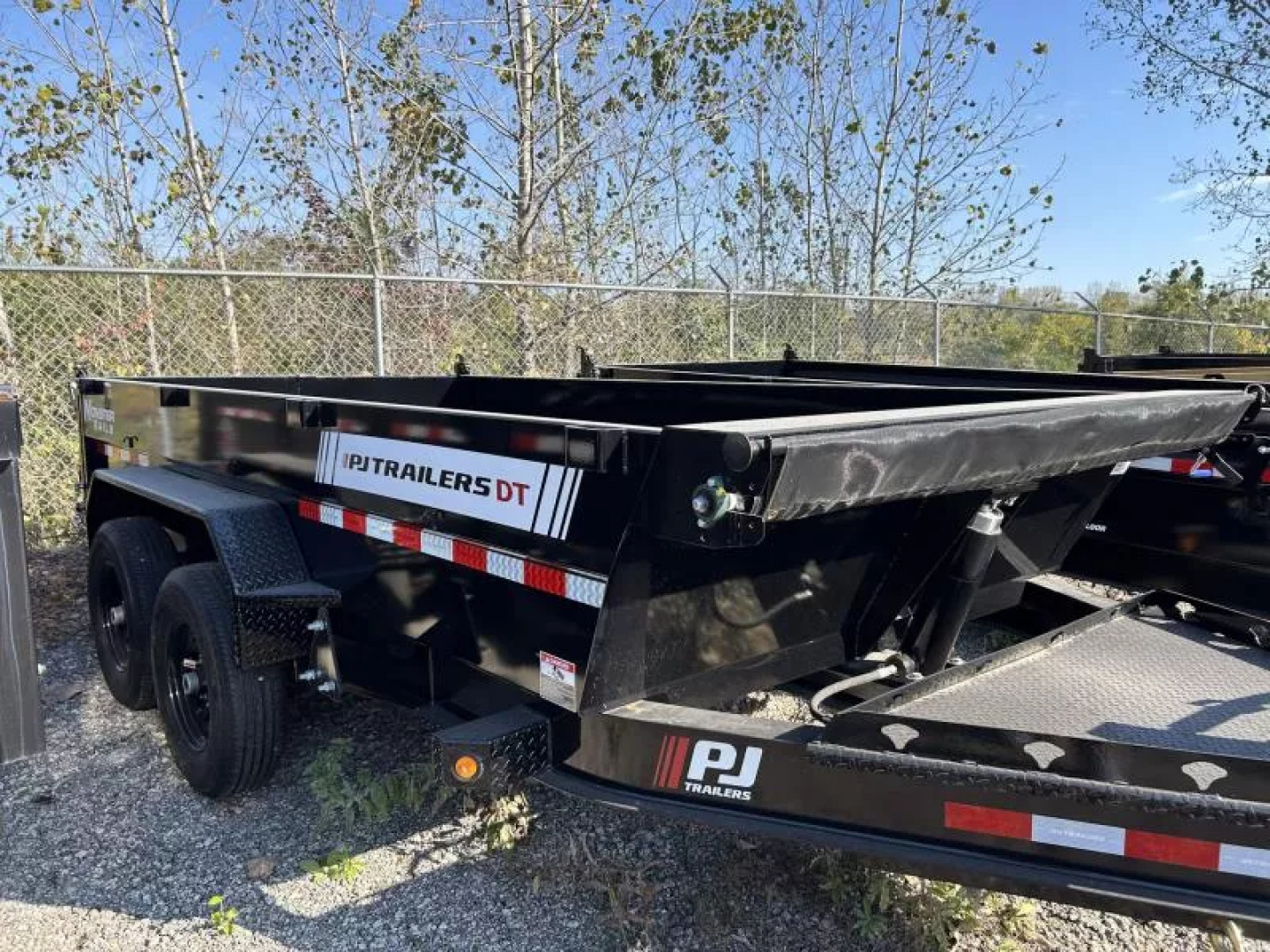 New 2026 PJ Trailers 7 X 14 FT LOW PRO TELESCOPIC DUMP TRAILER 15K GVWR