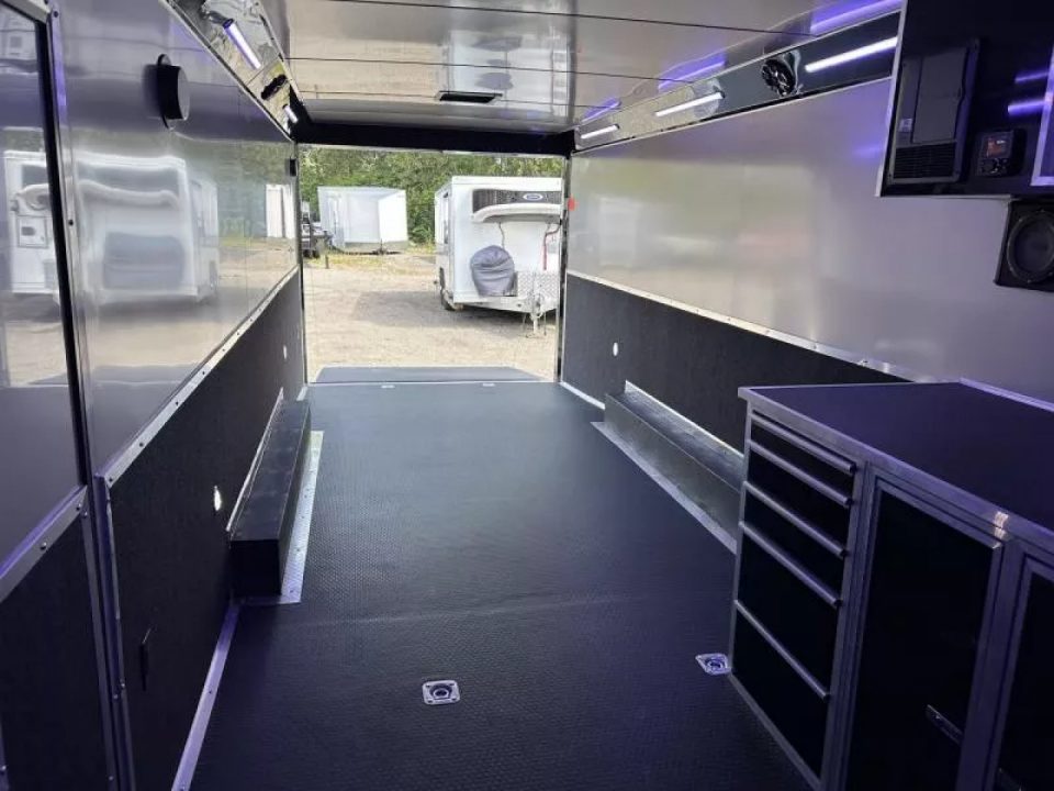 New 2026 Haulmark 28 FT EDGE RACE TRAILER TURBO II PACKAGE BLACK OUT TRIM