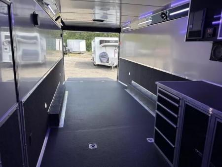 New 2026 Haulmark 28 FT EDGE RACE TRAILER TURBO II PACKAGE BLACK OUT TRIM