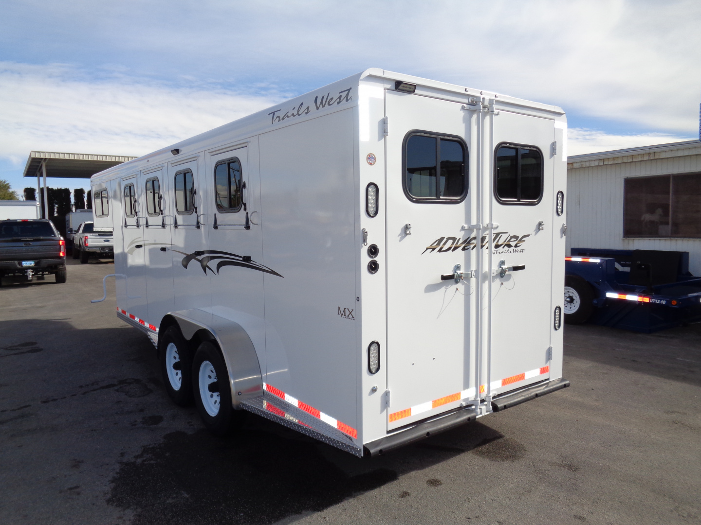 New 2026 Trails West ADVENTURE MX GN 4H Horse Trailer