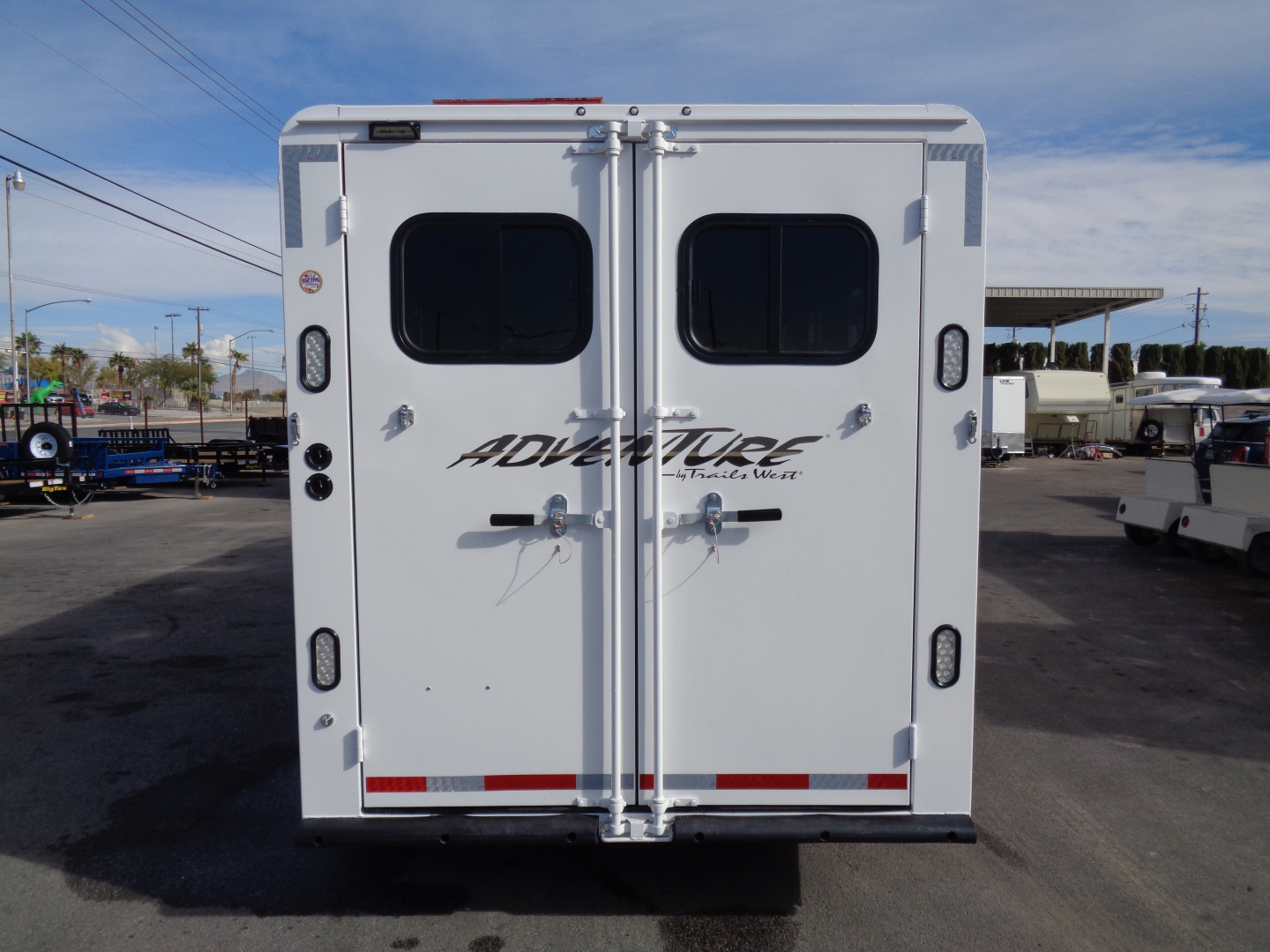 New 2026 Trails West ADVENTURE MX GN 4H Horse Trailer