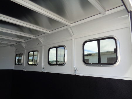 New 2026 Trails West ADVENTURE MX GN 4H Horse Trailer