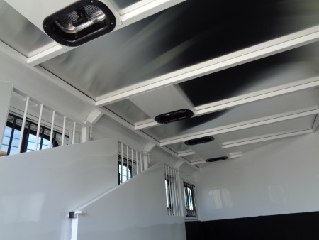 New 2026 Trails West ADVENTURE MX GN 4H Horse Trailer